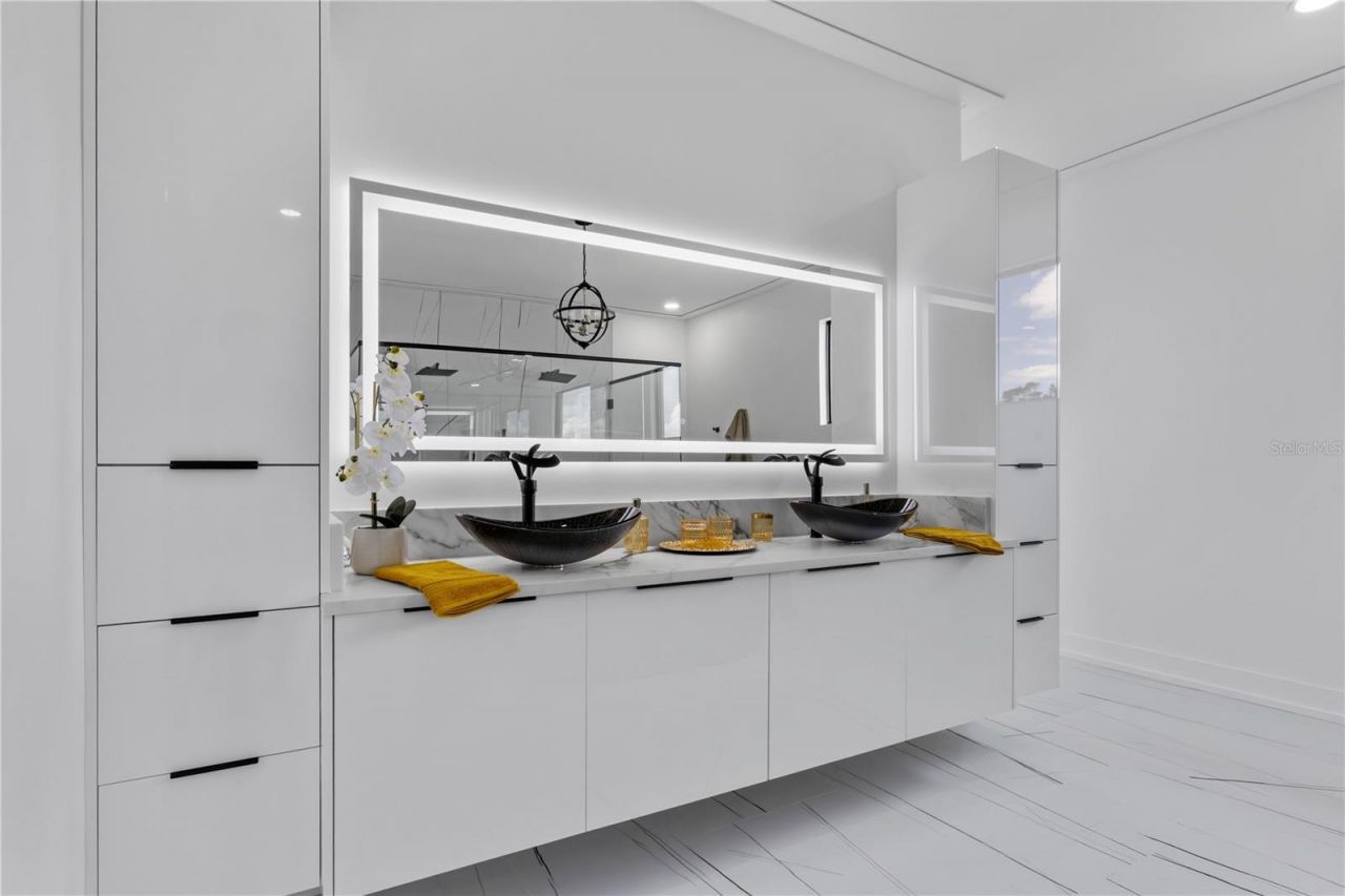 2121 Bayou Grande Boulevard Ne, Saint Petersburg, FL 33703 Photo