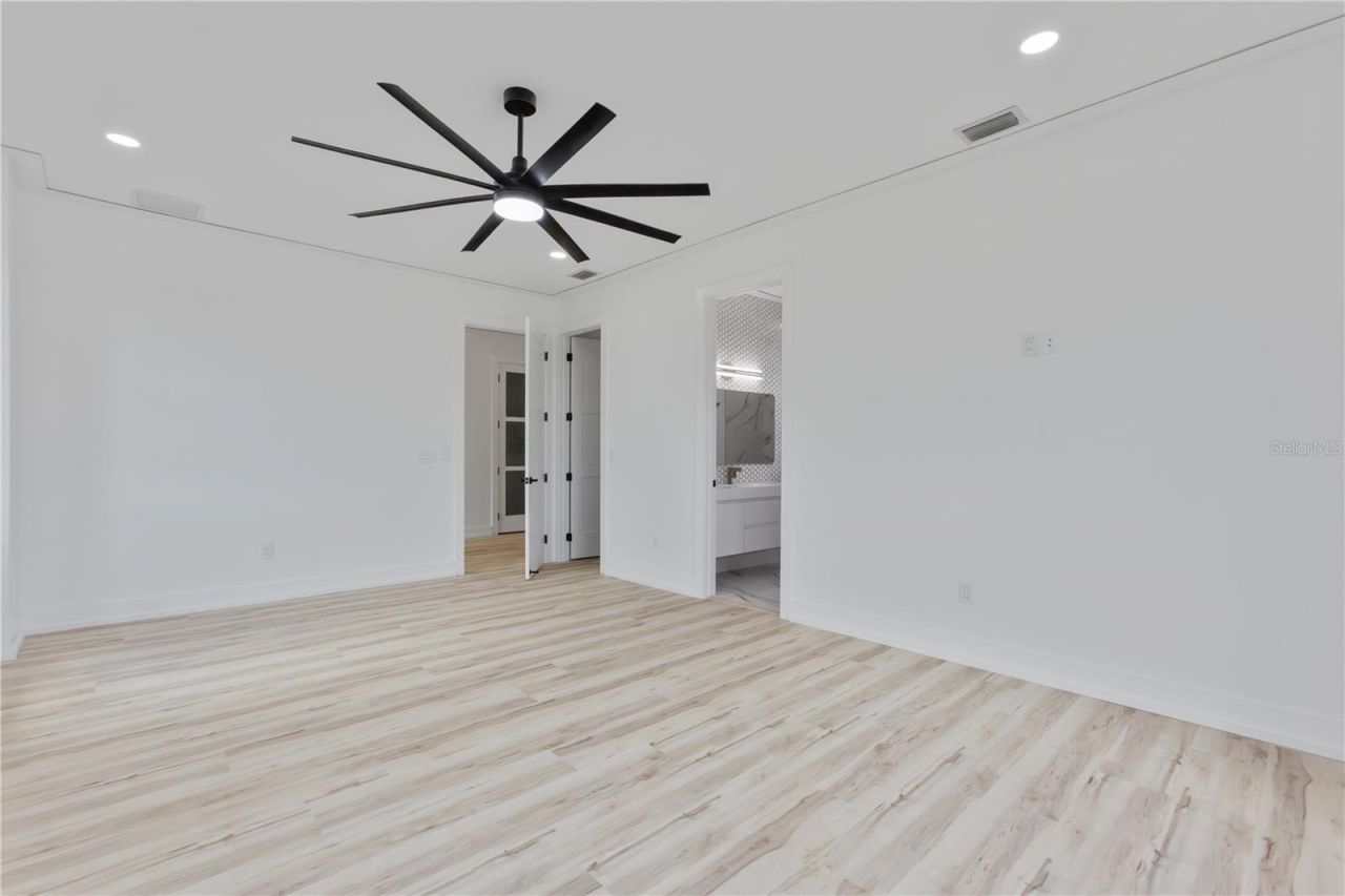2121 Bayou Grande Boulevard Ne, Saint Petersburg, FL 33703 Photo