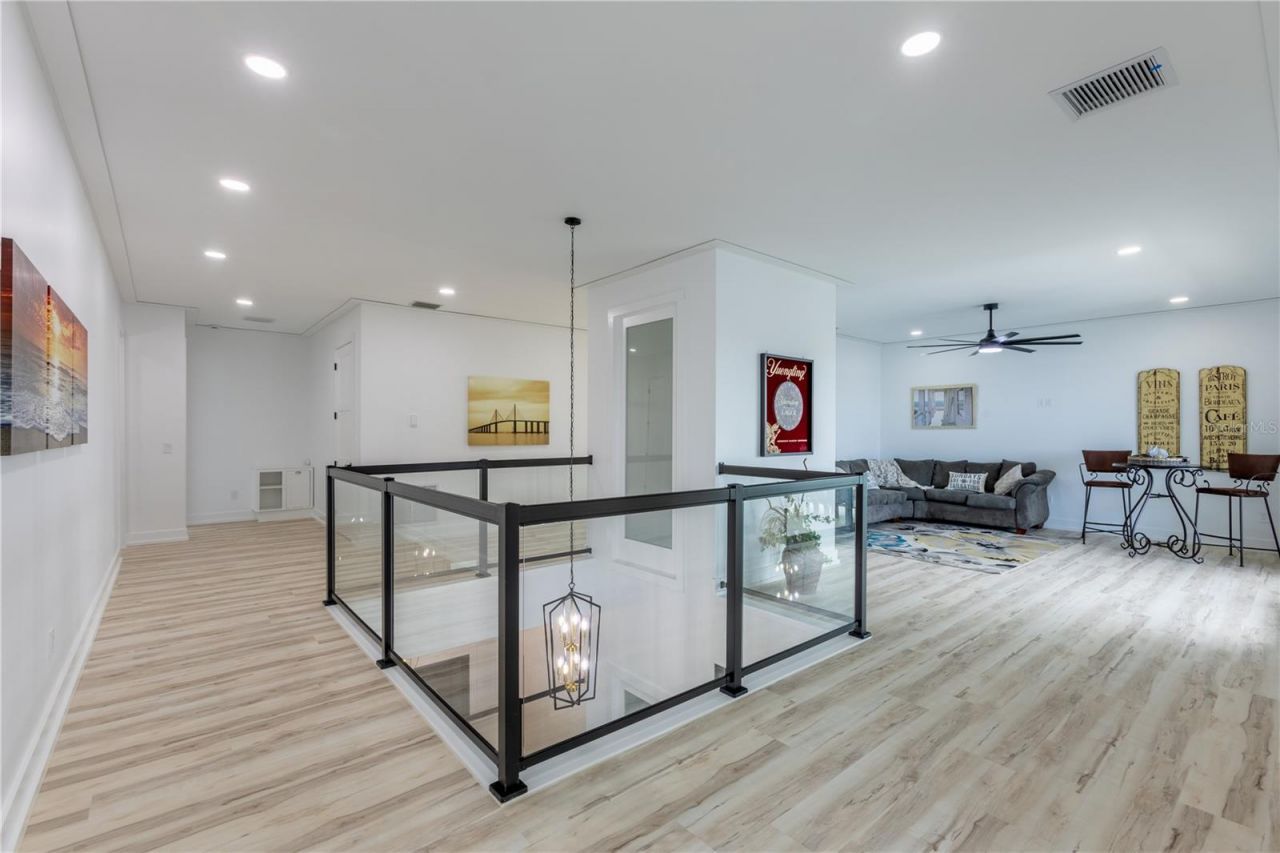 2121 Bayou Grande Boulevard Ne, Saint Petersburg, FL 33703 Photo