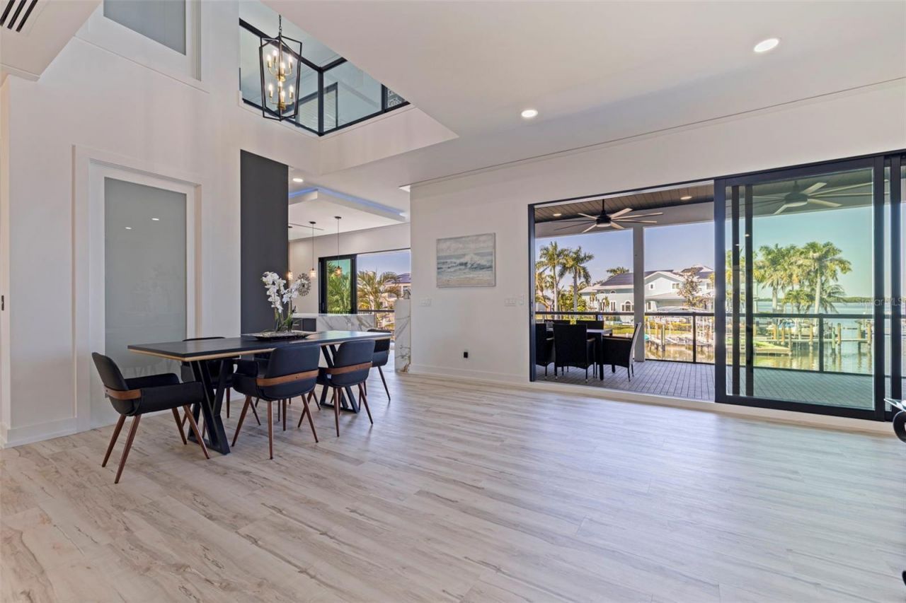 2121 Bayou Grande Boulevard Ne, Saint Petersburg, FL 33703 Photo