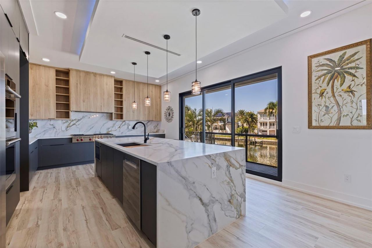 2121 Bayou Grande Boulevard Ne, Saint Petersburg, FL 33703 Photo