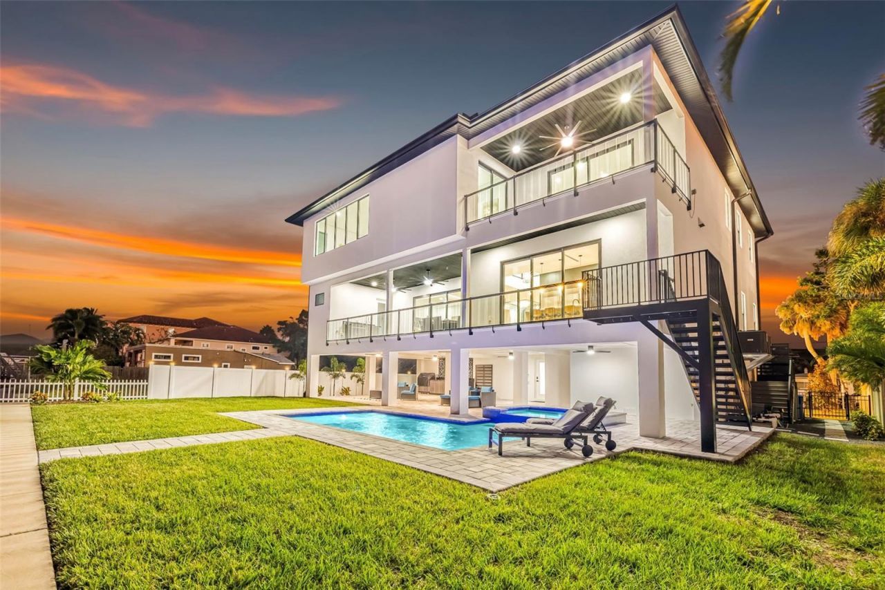 2121 Bayou Grande Boulevard Ne, Saint Petersburg, FL 33703 Photo