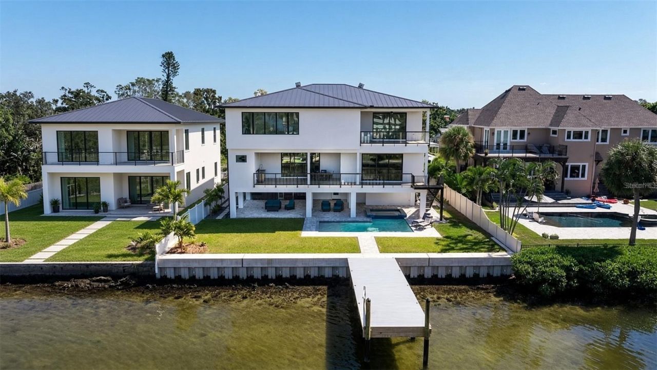 2121 Bayou Grande Boulevard Ne, Saint Petersburg, FL 33703 Photo