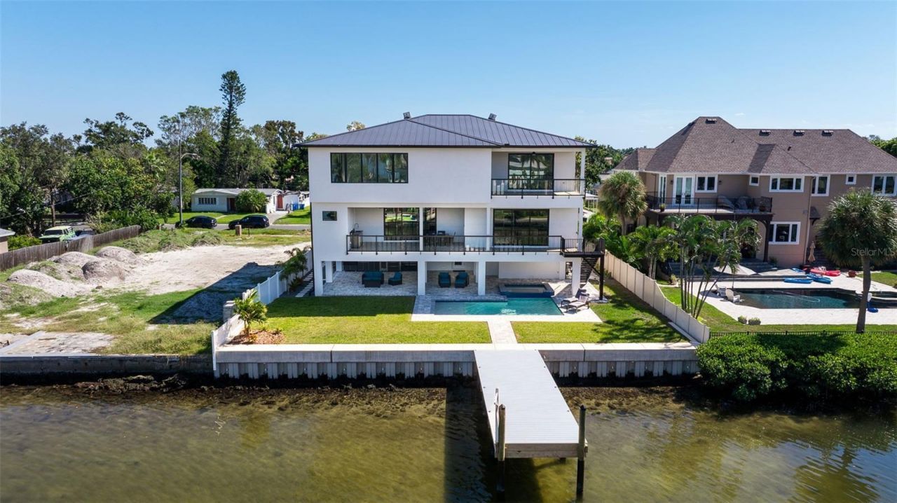 2121 Bayou Grande Boulevard Ne, Saint Petersburg, FL 33703 Photo