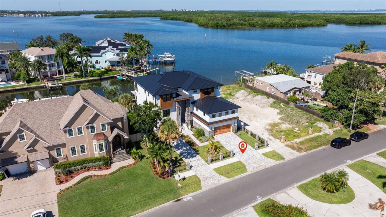 2121 Bayou Grande Boulevard Ne, Saint Petersburg, FL 33703 Photo