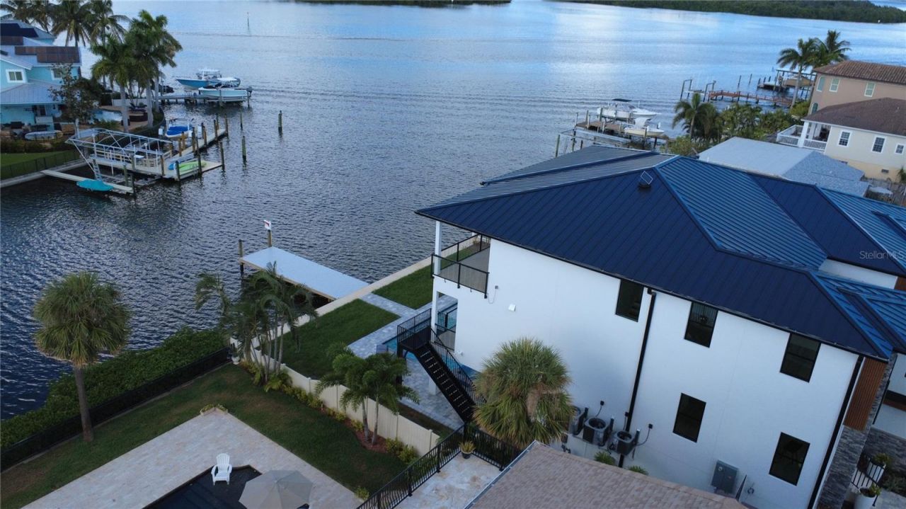 2121 Bayou Grande Boulevard Ne, Saint Petersburg, FL 33703 Photo