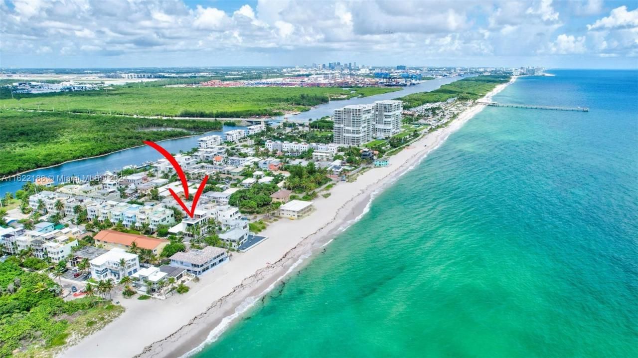 305 Oak St, Hollywood, FL 33019 Photo