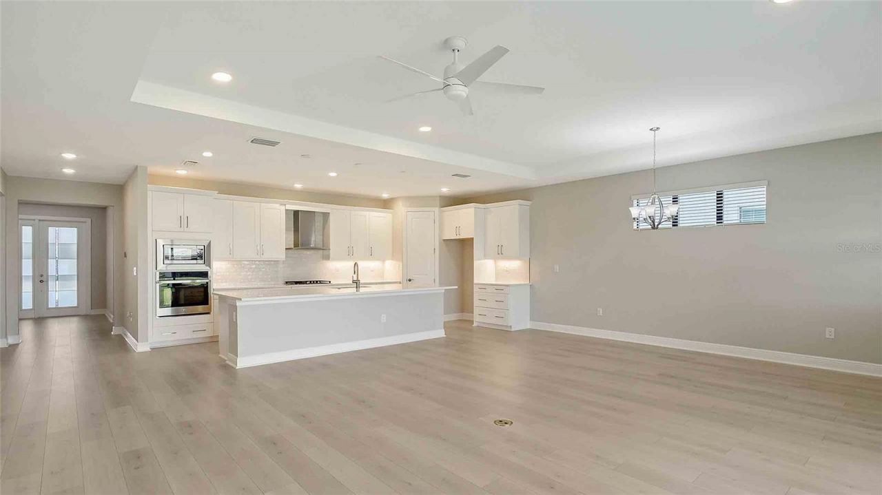 4910 Carova Way, Lakewood Ranch, FL 34211 Photo