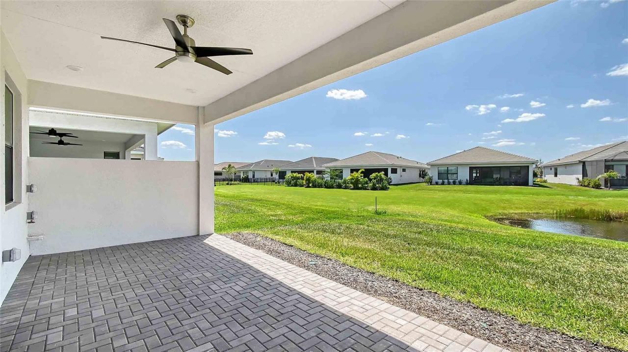 4910 Carova Way, Lakewood Ranch, FL 34211 Photo