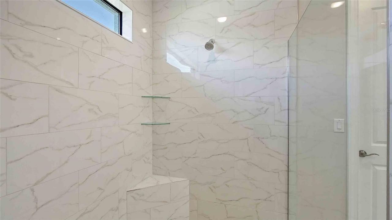 4910 Carova Way, Lakewood Ranch, FL 34211 Photo