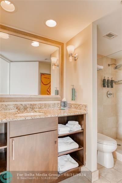 2670 E Sunrise Boulevard, Unit 826, Fort Lauderdale, FL 33304 Photo