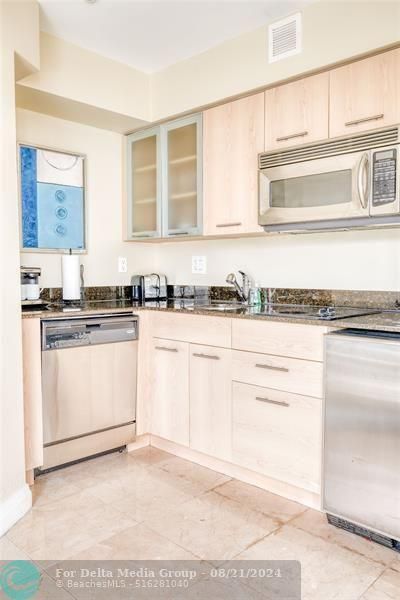 2670 E Sunrise Boulevard, Unit 826, Fort Lauderdale, FL 33304 Photo