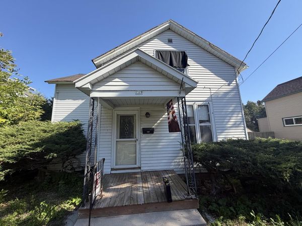 719 S 22nd STREET, Manitowoc, WI 54220