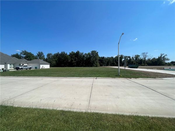 197 RIVER PLACE Drive, Hahnville, LA 70057