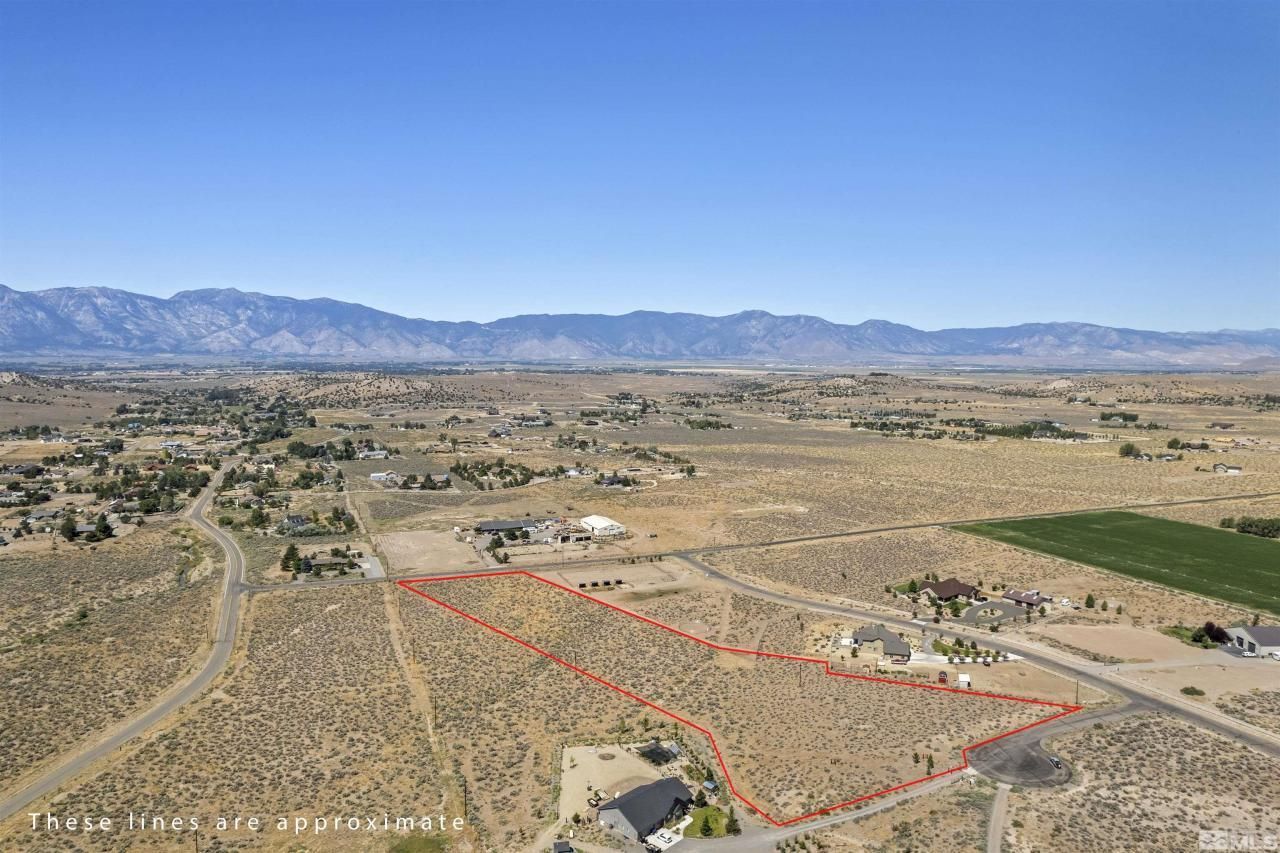 1372 Oreana Peak Court, Gardnerville, NV 89410 Photo
