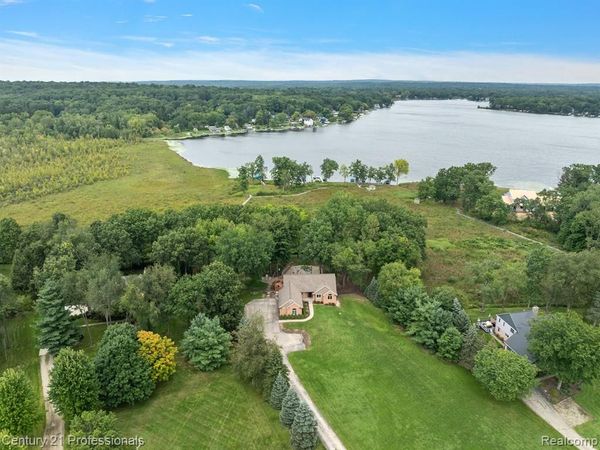 12120 SHAFFER Road, Springfield Twp, MI 48350