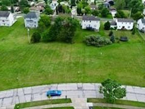 25686 Buckthorn Road, Bedford Heights, OH 44146