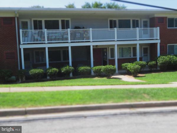 RIVERDALE, MD 20737