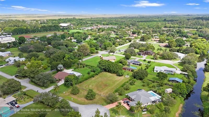 20411 SW 51st Street, Fort Lauderdale, FL 33332 Photo