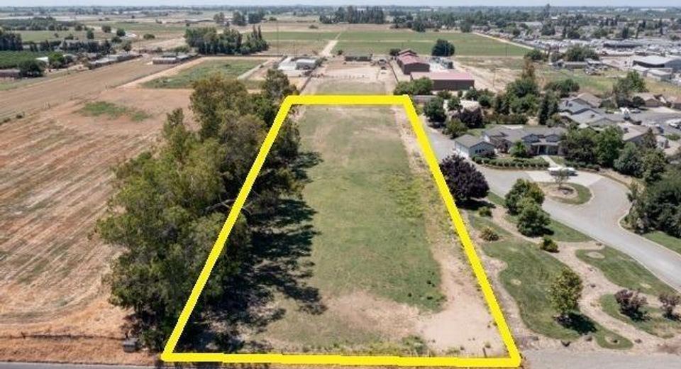 1st St, Hilmar, CA 95324 Photo