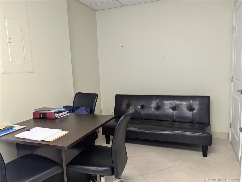 701 NW Federal Highway, Unit 201, Stuart, FL 34994 Photo