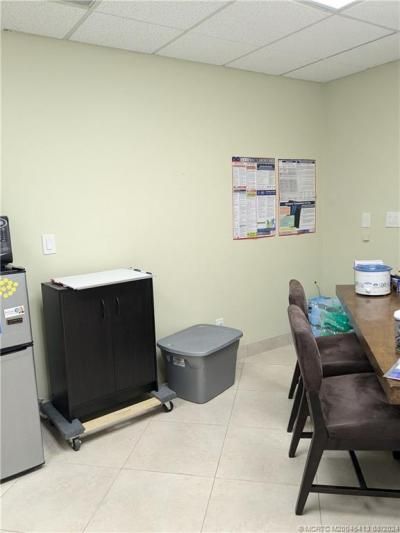 701 NW Federal Highway, Unit 201, Stuart, FL 34994 Photo