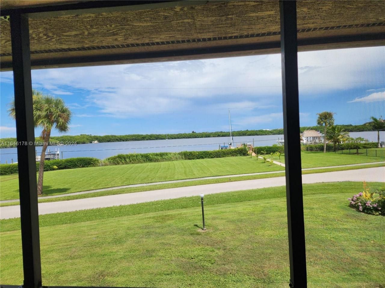 393 SW 35th St, Unit 393, Palm City, FL 34990 Photo