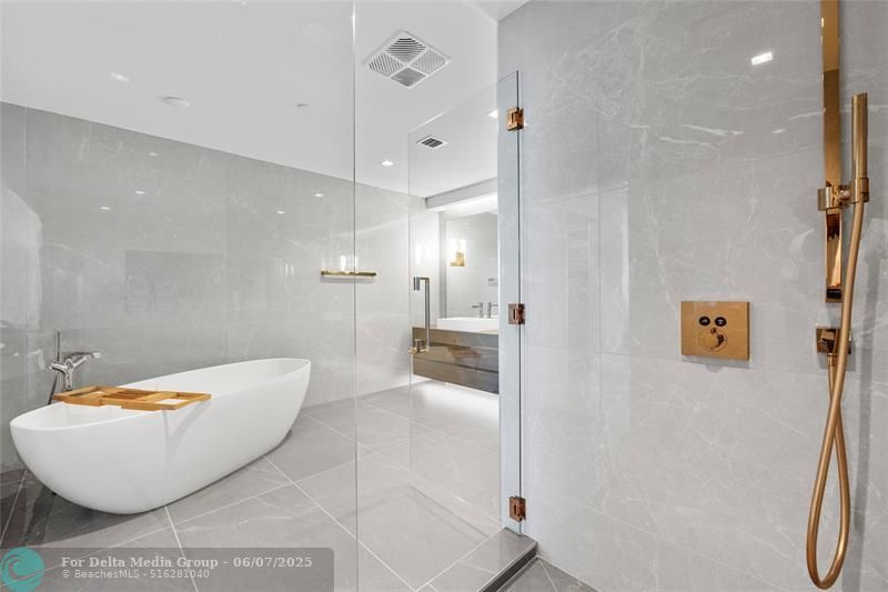 1116 N Ocean Boulevard, Unit 904, Pompano Beach, FL 33062 Photo