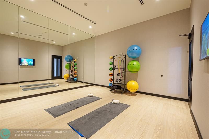 1116 N Ocean Boulevard, Unit 904, Pompano Beach, FL 33062 Photo