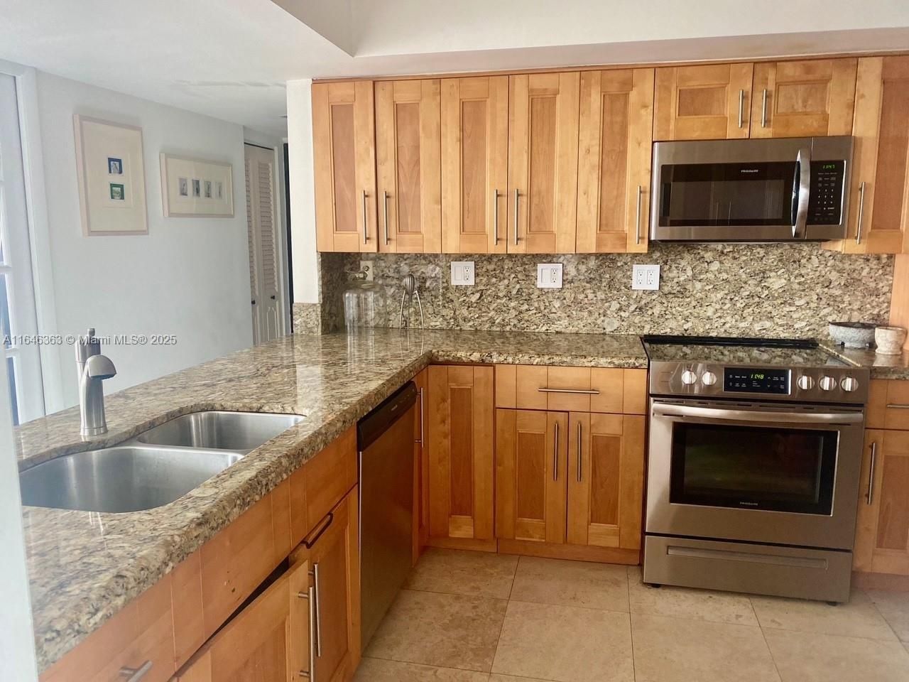 2100 Sans Souci Blvd, Unit C902, North Miami, FL 33181 Photo