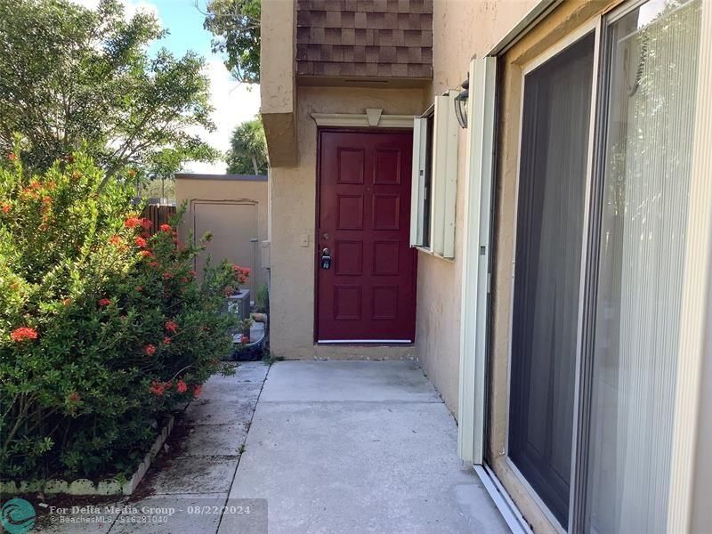 3581 NW 95th Terrace, Unit 601, Sunrise, FL 33351 Photo