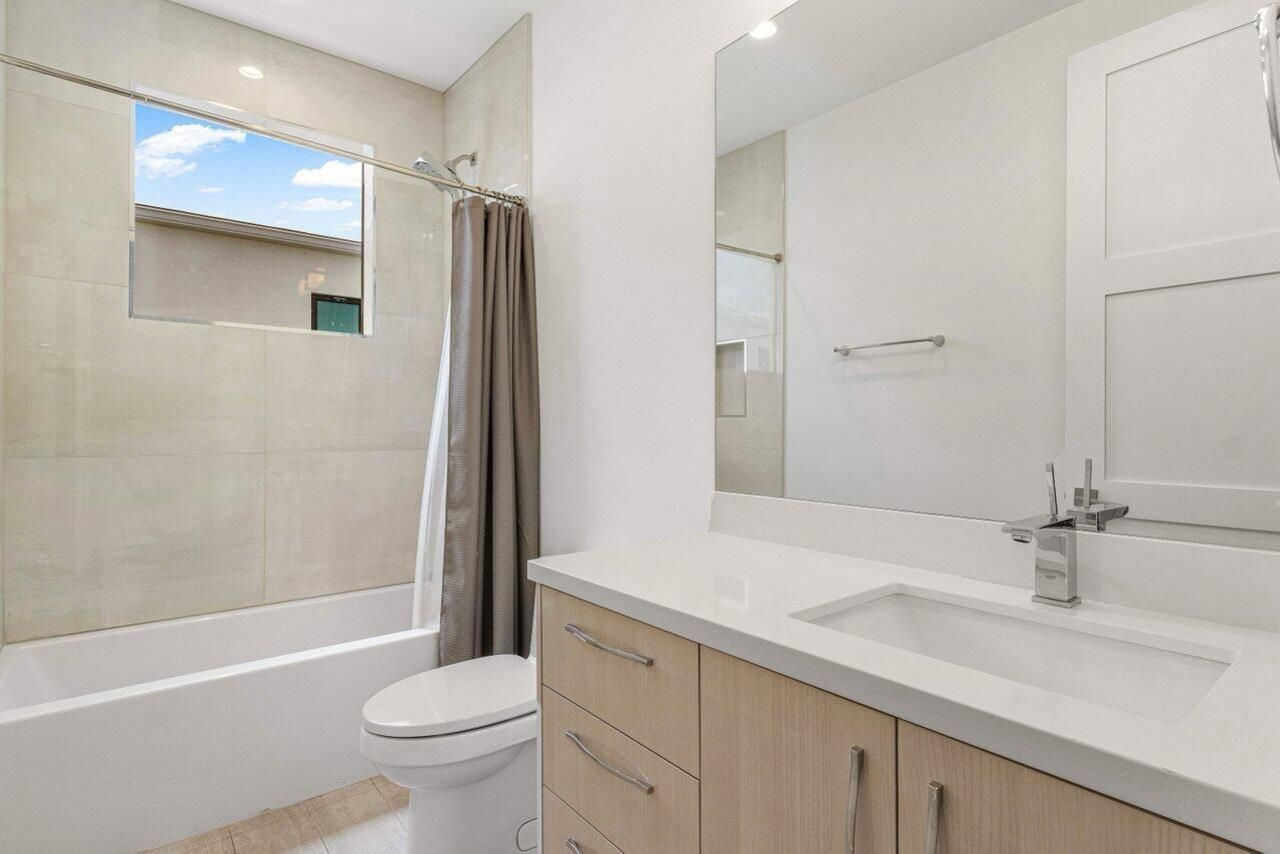 465 NE 4th Street, Boca Raton, FL 33432 Photo
