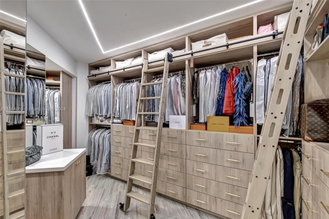 21200 Point Pl, Unit 1204, Aventura, FL 33180 Photo