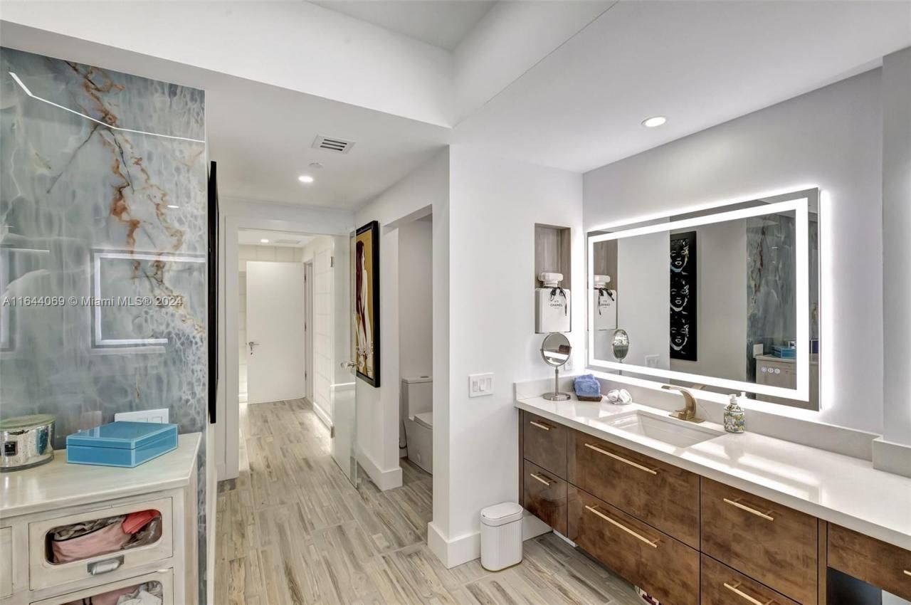 21200 Point Pl, Unit 1204, Aventura, FL 33180 Photo