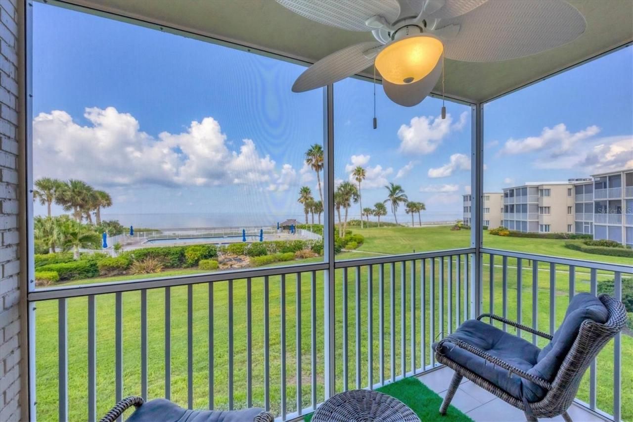 4825 Gulf Of Mexico Drive, Unit 203, Longboat Key, FL 34228 Photo