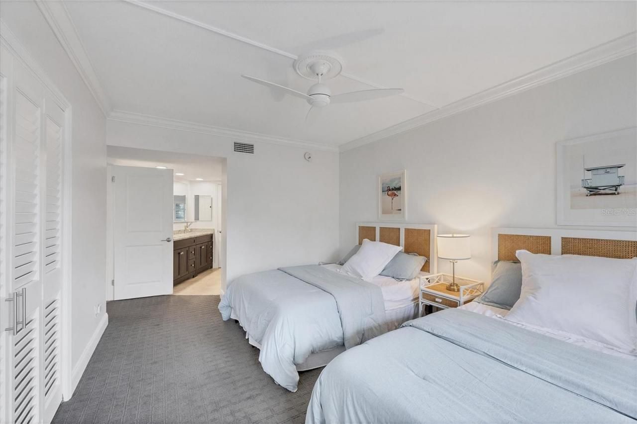 4825 Gulf Of Mexico Drive, Unit 203, Longboat Key, FL 34228 Photo