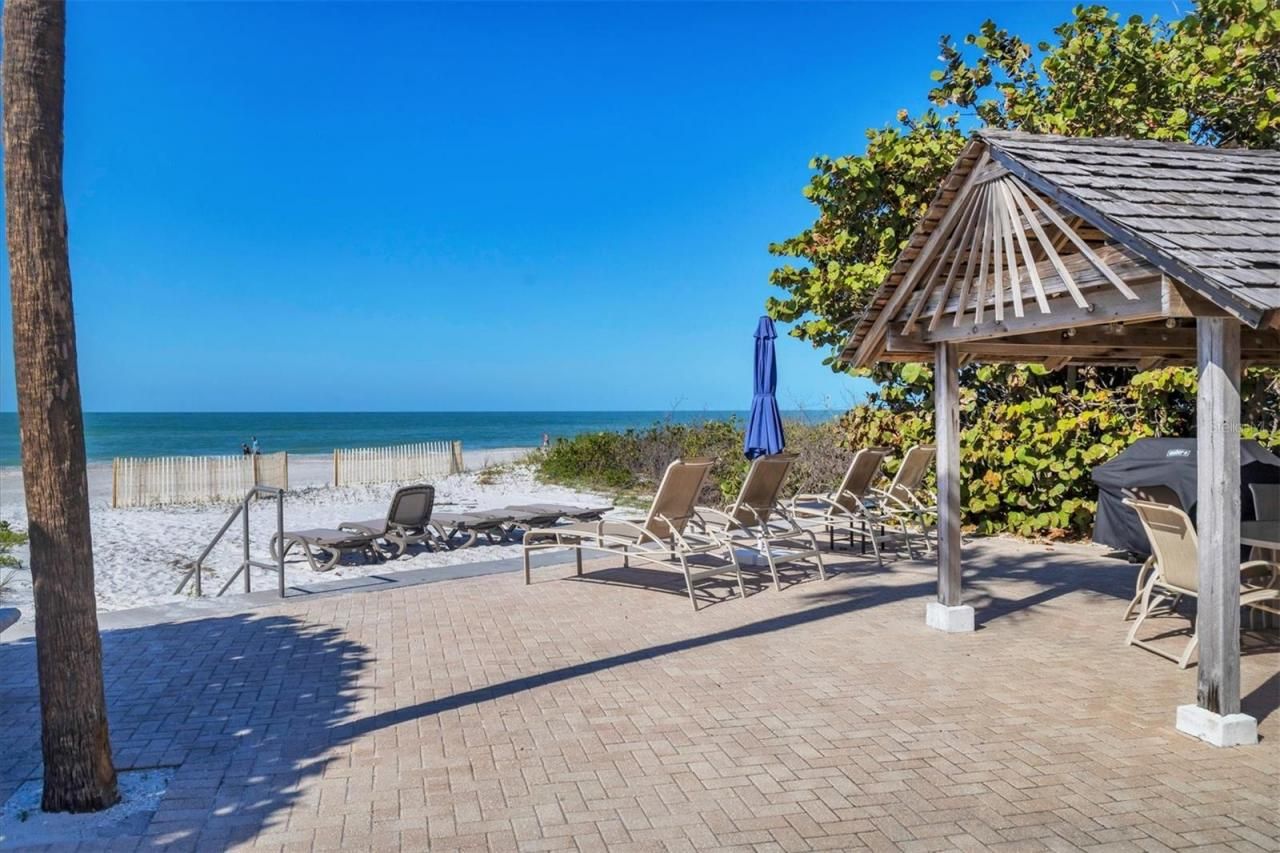 4825 Gulf Of Mexico Drive, Unit 203, Longboat Key, FL 34228 Photo