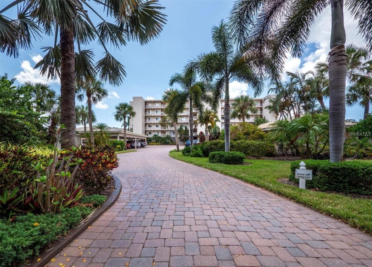 4825 Gulf Of Mexico Drive, Unit 203, Longboat Key, FL 34228 Photo