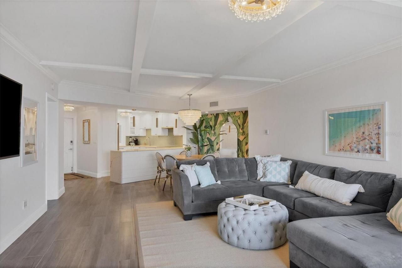 4825 Gulf Of Mexico Drive, Unit 203, Longboat Key, FL 34228 Photo