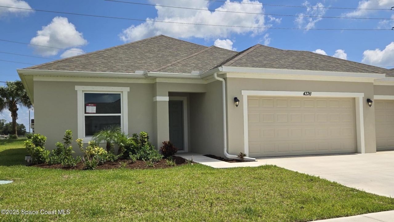 4376 Kelsey Lane, Micco, FL 32976 Photo
