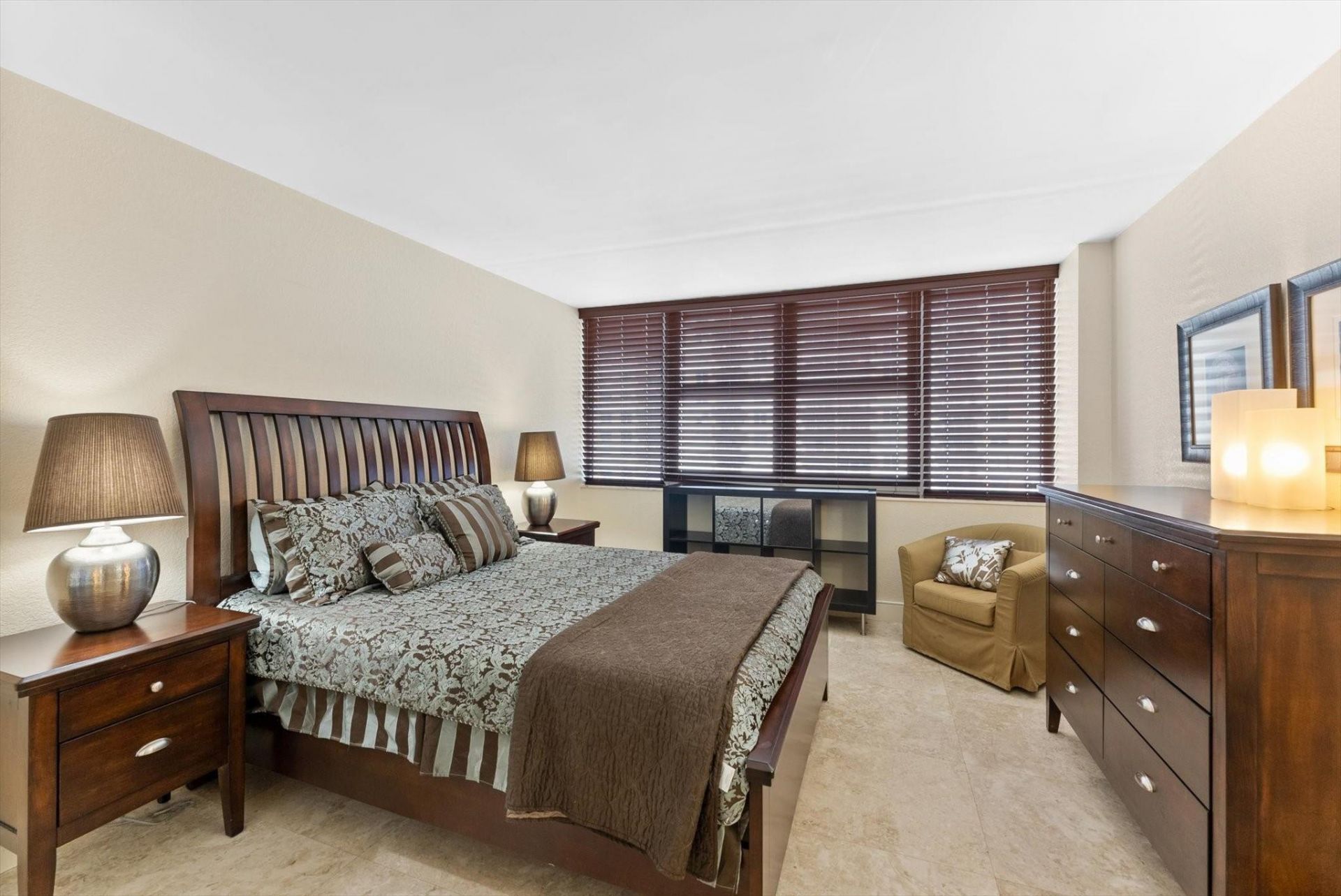 2030 S Ocean Drive, Unit 1626, Hallandale Beach, FL 33009 Photo