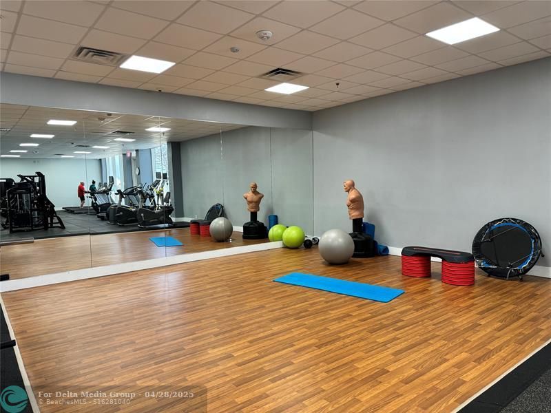 2030 S Ocean Drive, Unit 1626, Hallandale Beach, FL 33009 Photo