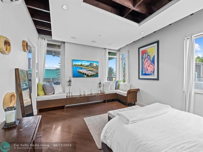 901 Sunrise Lane, Fort Lauderdale, FL 33304 Photo