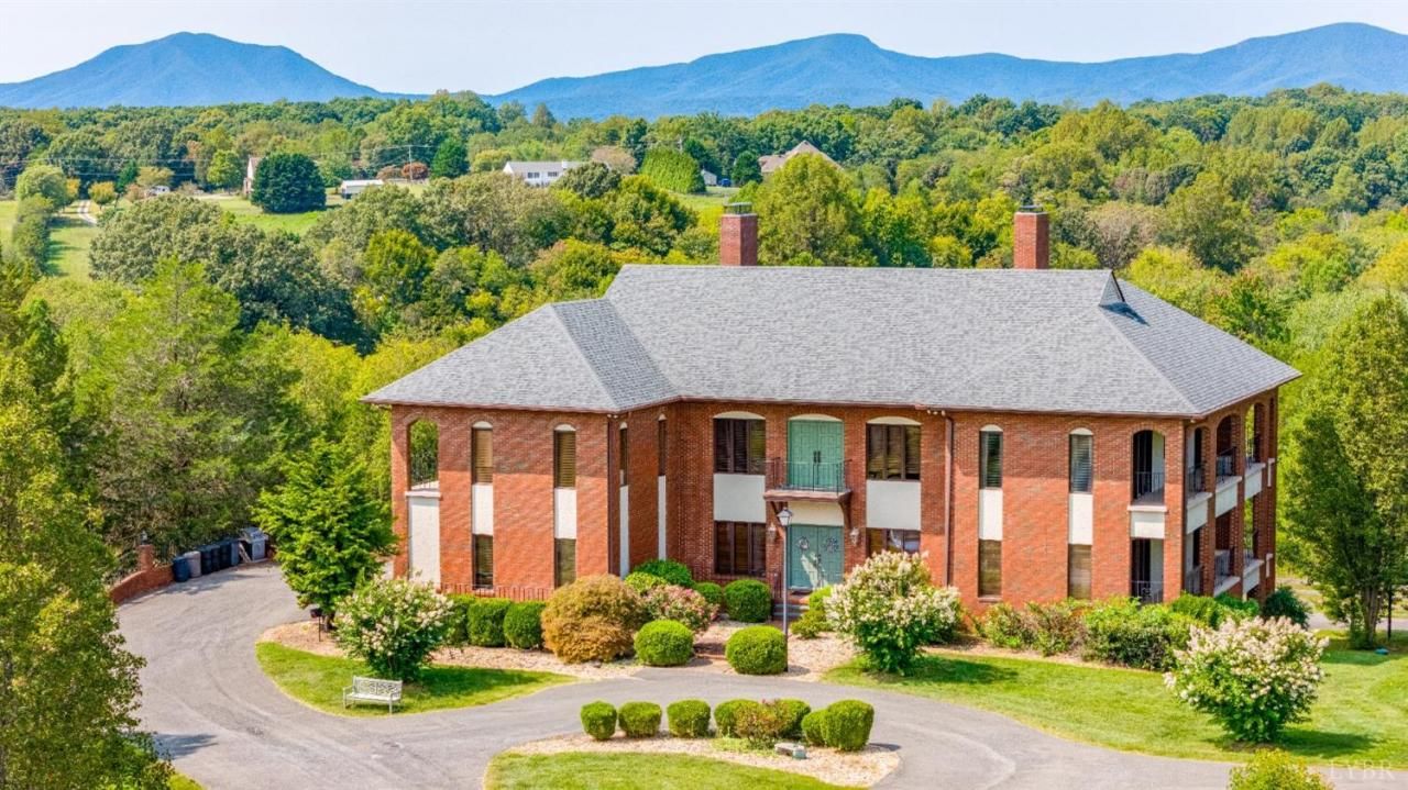 1148 Saddle Club Drive, Goode, VA 24556