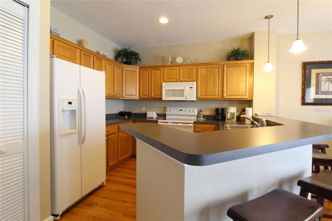 221 3rd Avenue E, Unit F-102, Horseshoe Beach, FL 32648 Photo