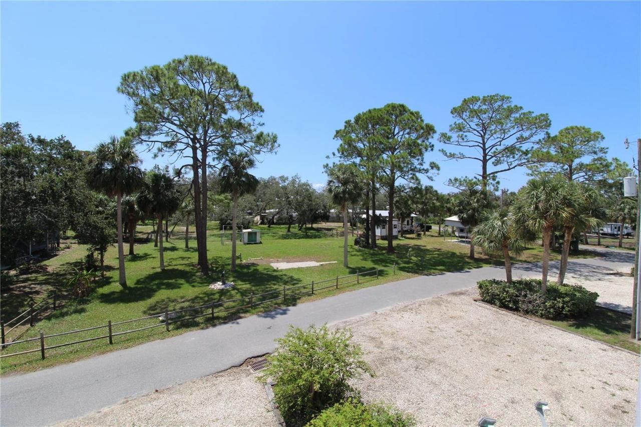 221 3rd Avenue E, Unit F-102, Horseshoe Beach, FL 32648 Photo