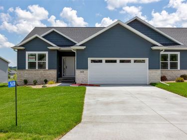 5638 Meadow Grass Circle SE, Cedar Rapids, IA 52403