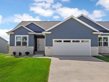 5638 Meadow Grass Circle SE, Cedar Rapids, IA 52403
