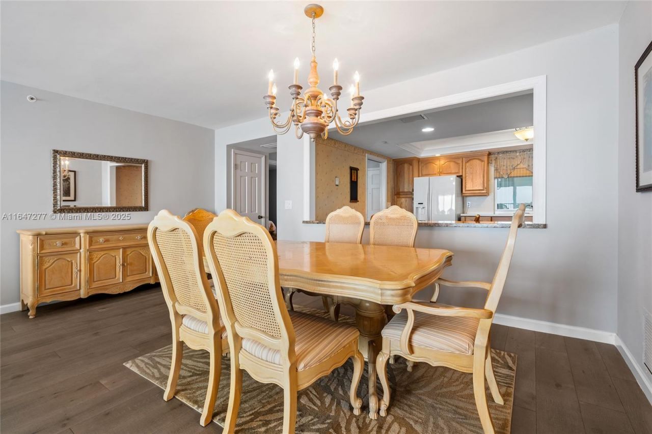 400 Beach Rd, Unit 802, Tequesta, FL 33469 Photo