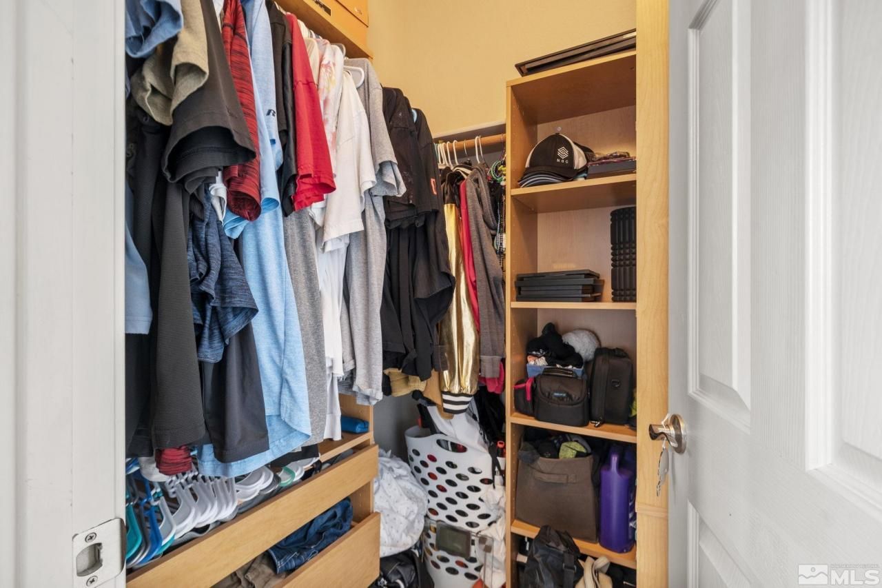 6658 Abbotswood Drive, Sparks, NV 89436 Photo